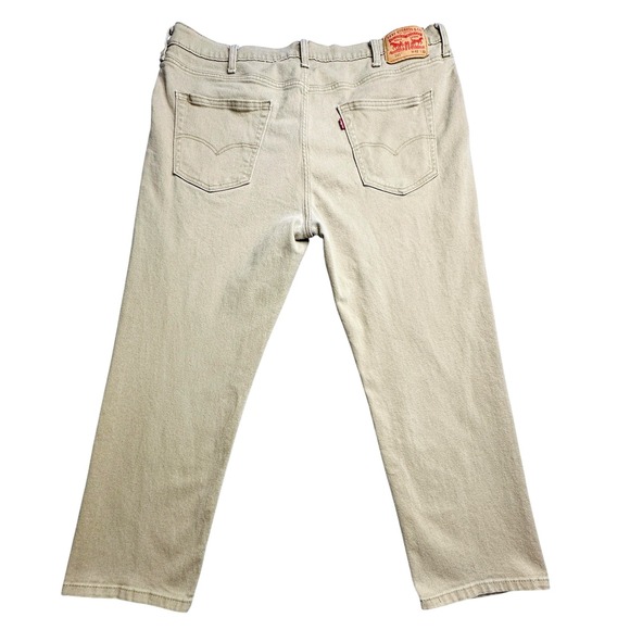 Levis 541 Jeans Mens 42x30 Beige Khaki Stretch Comfort Fit Tapered Leg Casual - Picture 1 of 16